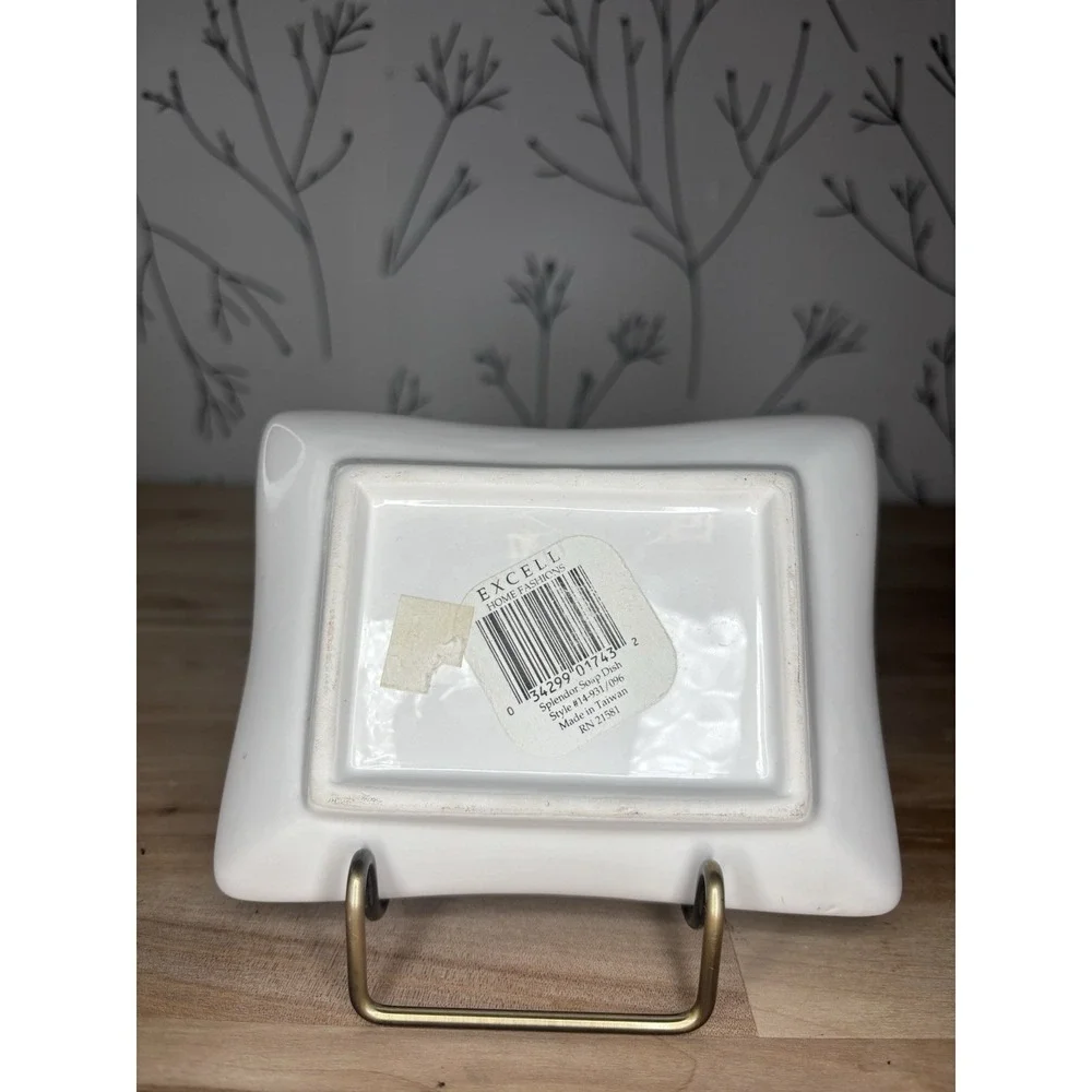 VTG EXCELL HOME FASHIONS Floral Rectangular Ceramic Soap Dish‎ 5.5